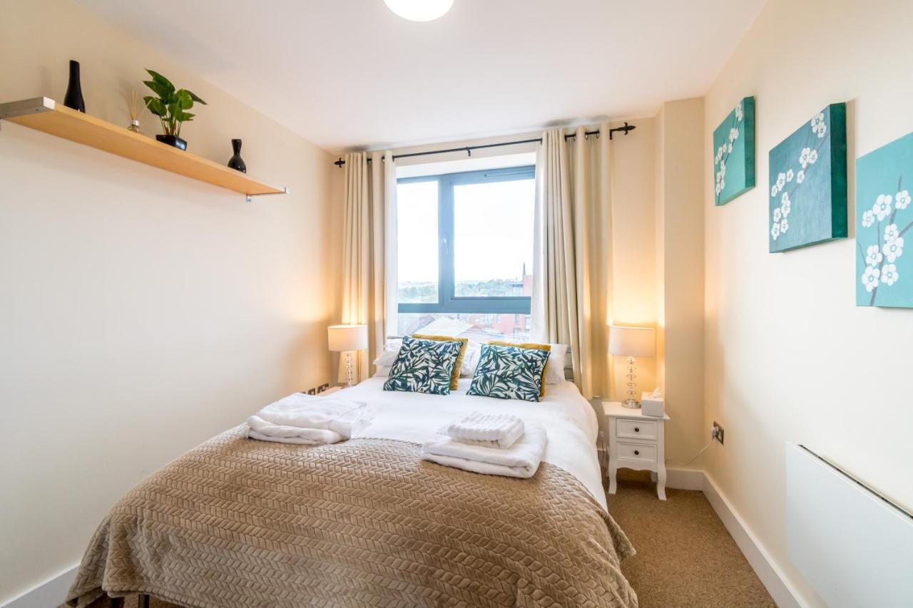 Spacious City 2 Bed, 2 Bath, Free Parking & Wifi Sheffield Dış mekan fotoğraf