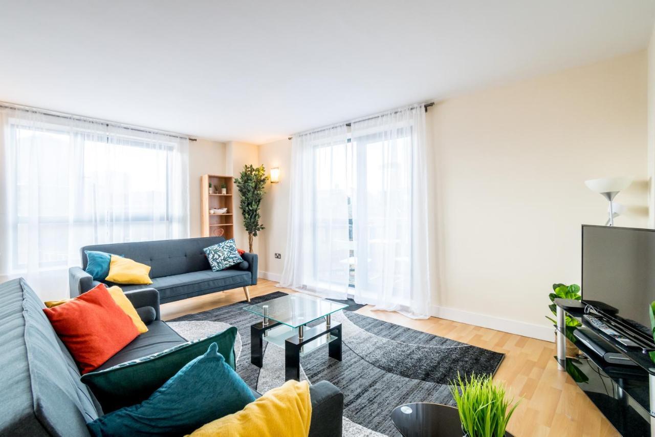 Spacious City 2 Bed, 2 Bath, Free Parking & Wifi Sheffield Dış mekan fotoğraf